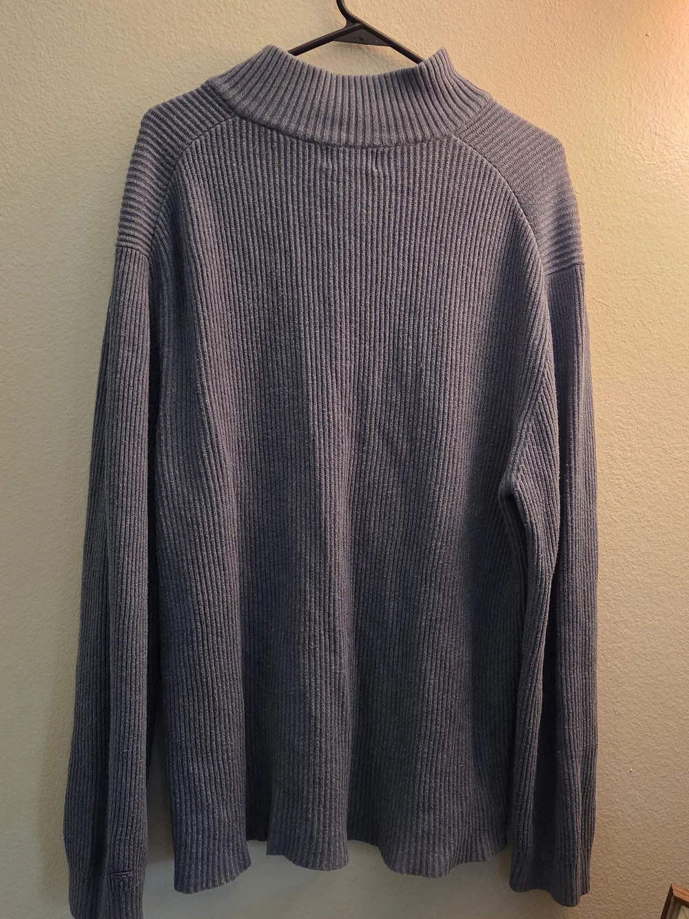 Banana Republic Men's Ribbed Crewneck Sweater in Slate Blue